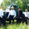 Country Wedding. western attire. Groom and groomsmen in a field. Richmond, Washington.